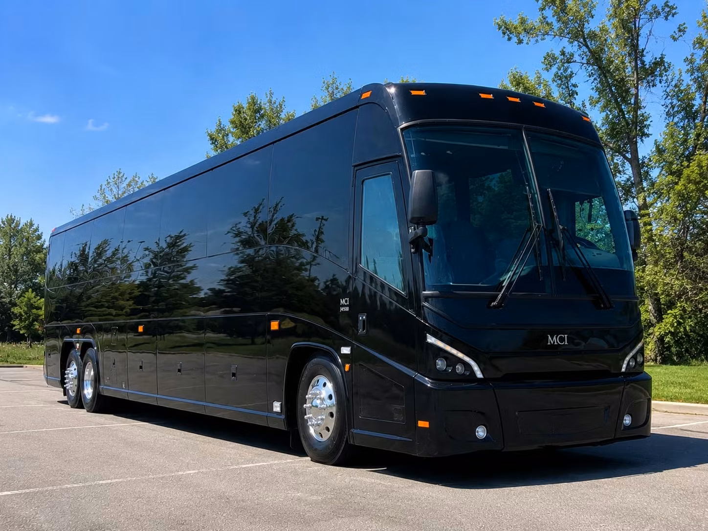 bachelorette party and birthday bus rentals along the hollywood broadwalk