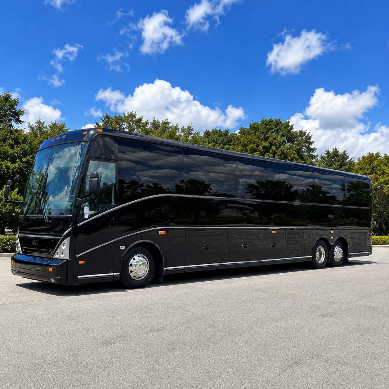 hollywood corporate shuttle services for conventions and large scale events