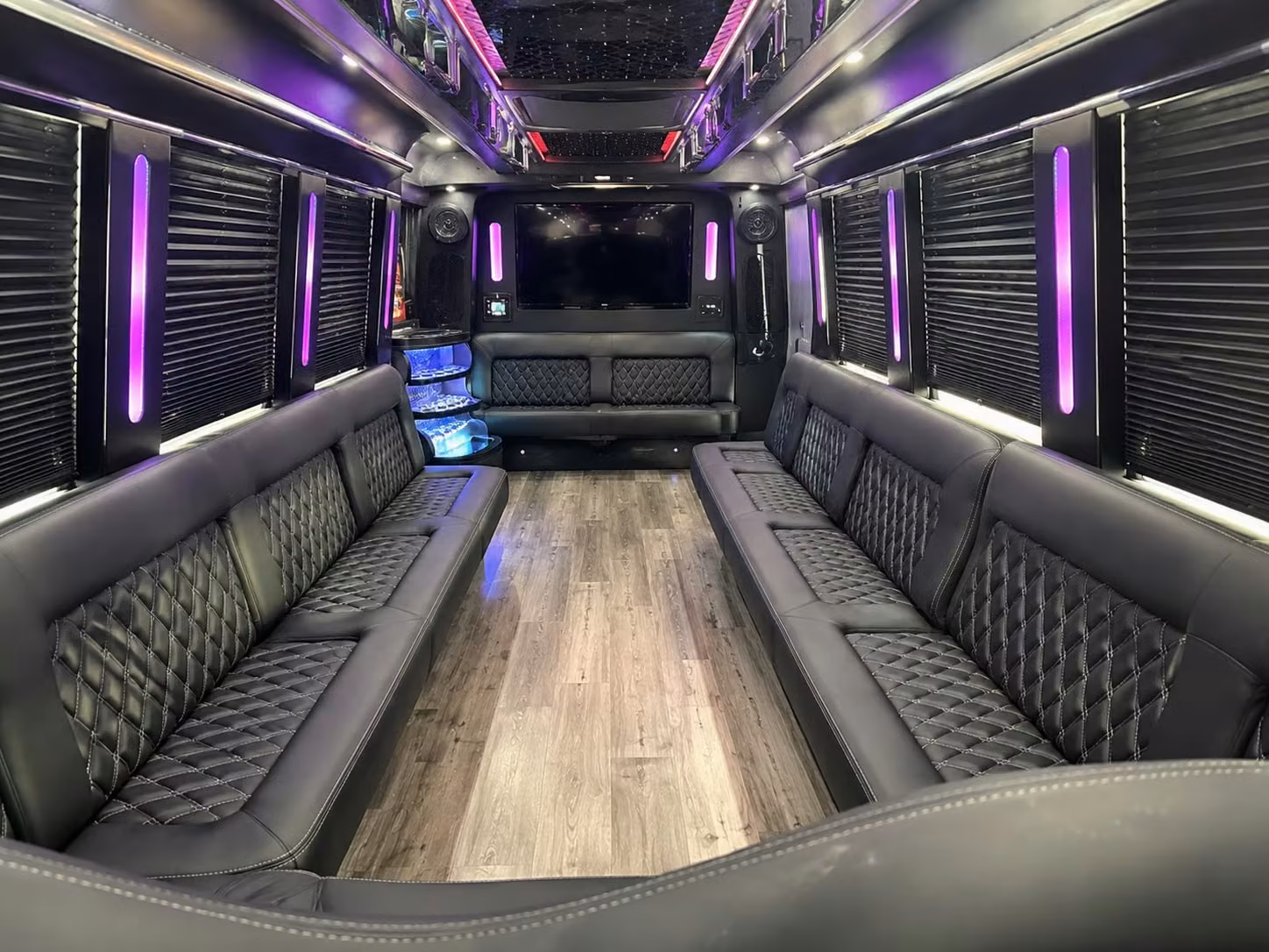 hollywood florida prom party buses ride in style before you even hit the dance floor